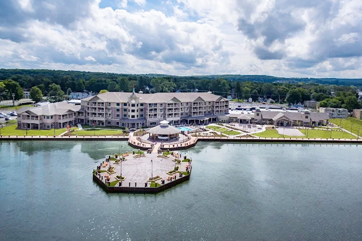 Chautauqua Harbor Hotel
